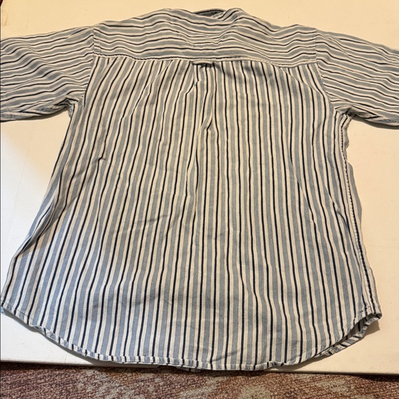 Vintage 90’s Coliseum World Explorer Blue Striped Button Down Shirt - Picture 5 of 6